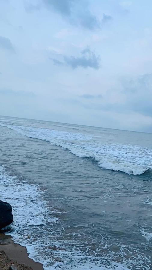 Catch A Wave Mahabalipuram Exterior foto